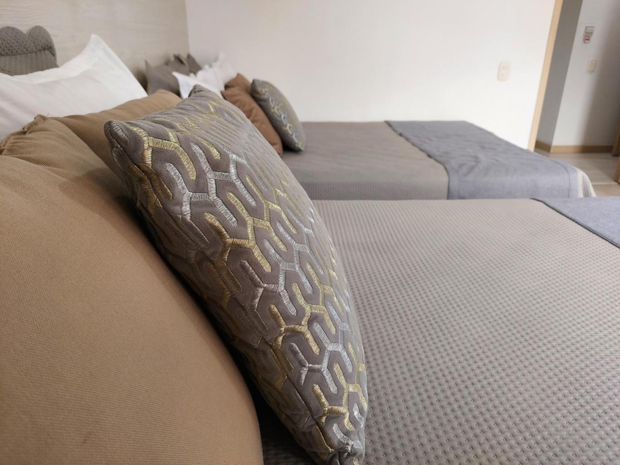 ميديلين All Inclusive Suites المظهر الخارجي الصورة